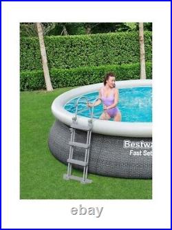 Bestway Fast Set 15 ft x 42 in Above Ground Pool with pump, ladder & cover